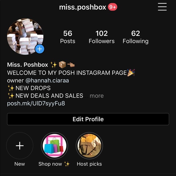 😆HEY POSH NATION😆I am Hannah👋🏽OWNER OF, ONE HOUSE🛍️THE IT POSHPAGE FOR YOU! - Picture 4 of 5